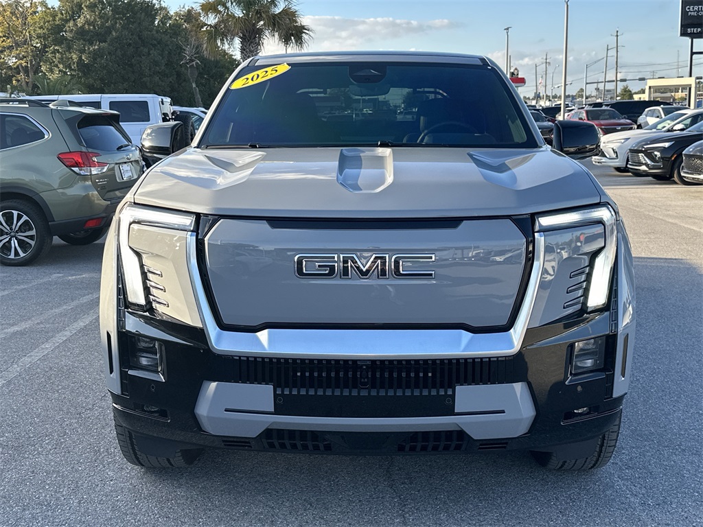 2025 Gmc Sierra EV Denali photo 3