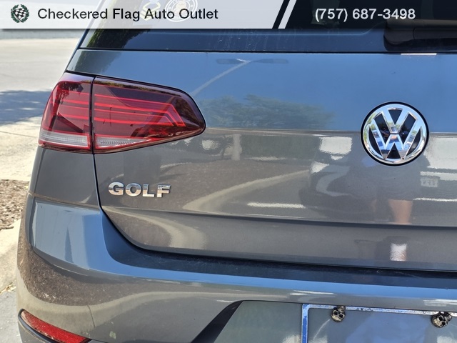 2018 Volkswagen Golf TSI S photo 6