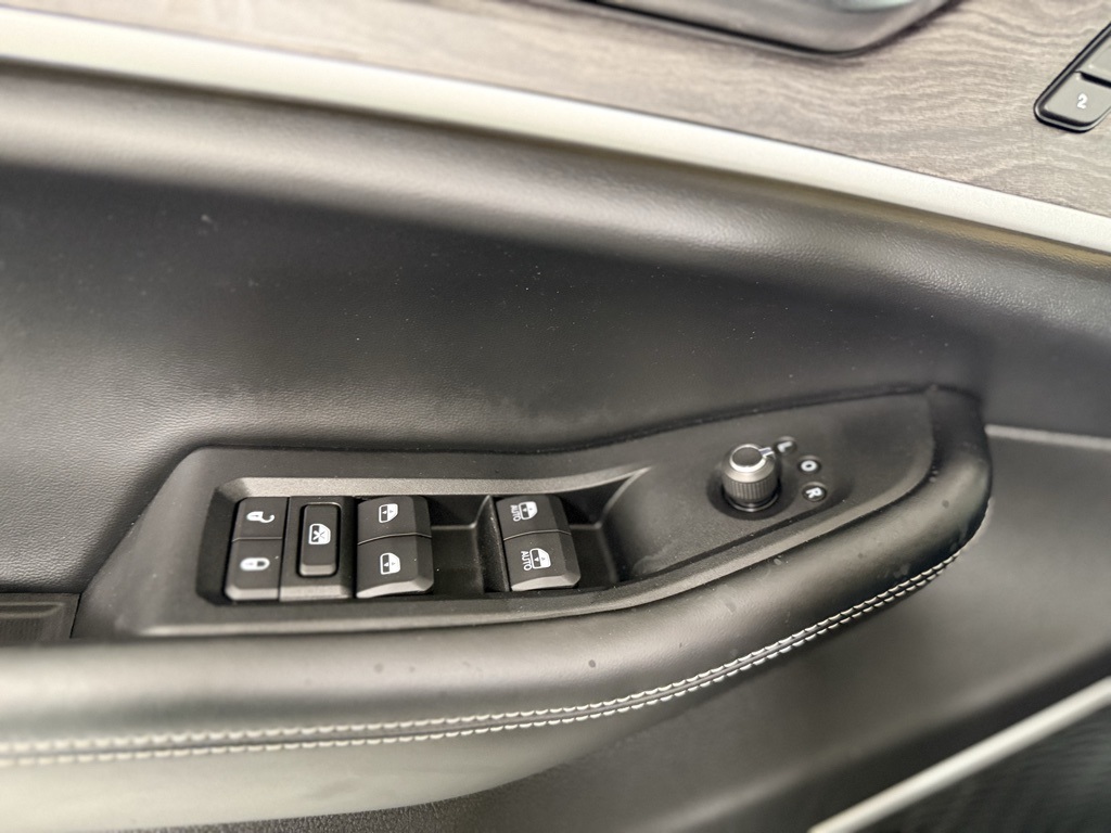 2023 Jeep Grand Cherokee Limited photo 9