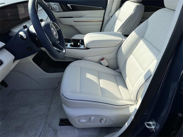 2026 Buick Enclave Avenir photo 17