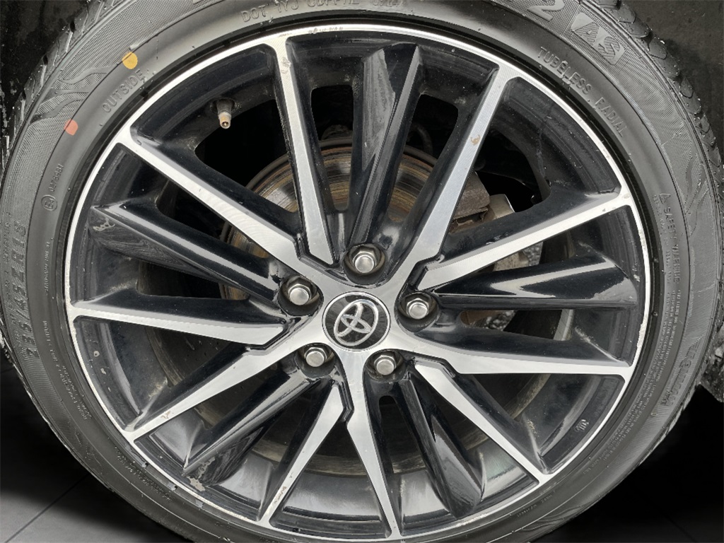 2022 Toyota Camry SE photo 24