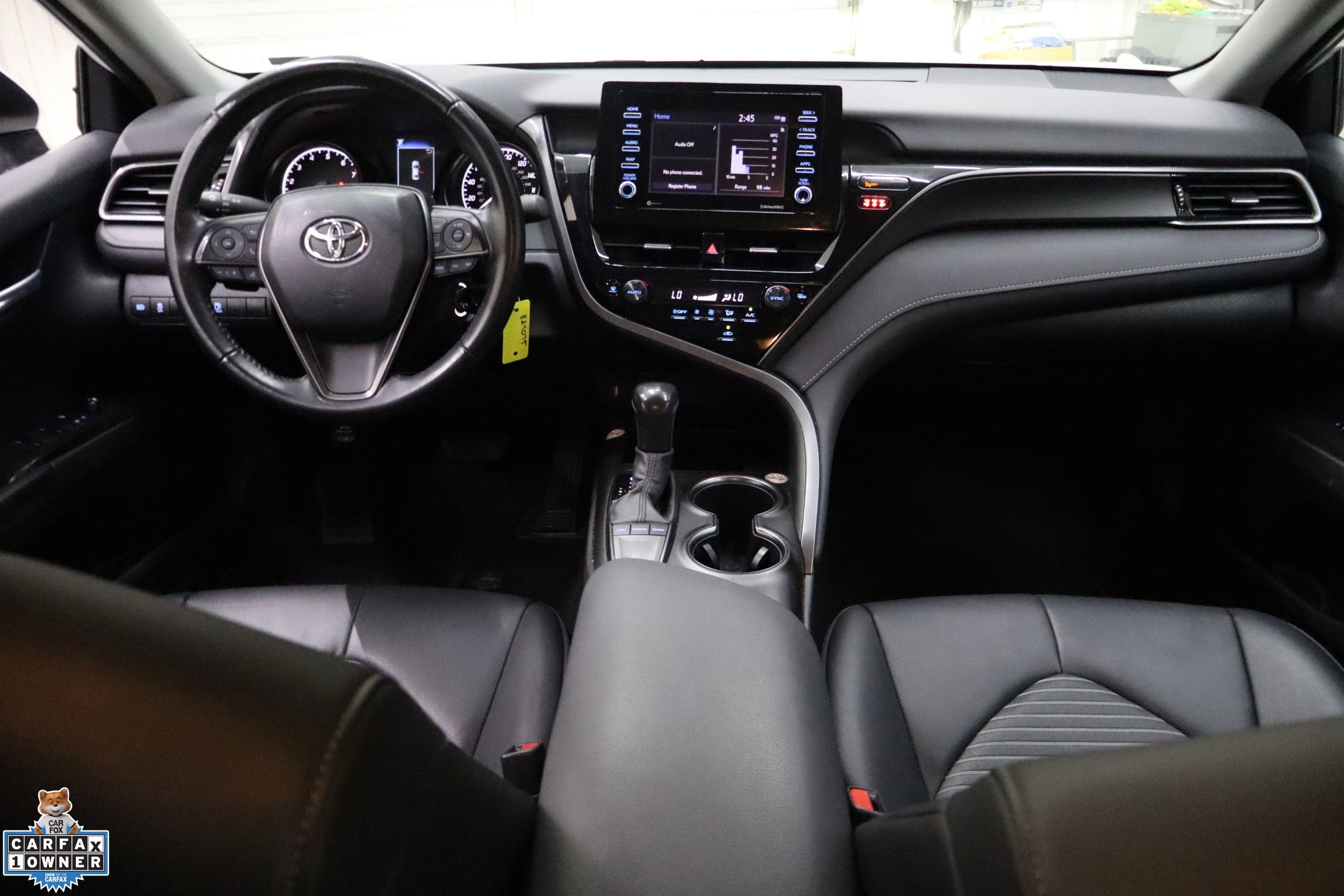 2023 Toyota Camry SE photo 22
