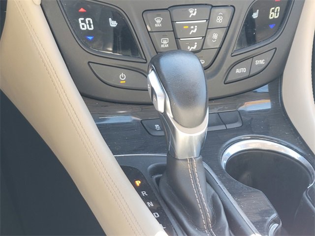 2017 Buick Envision Essence photo 23