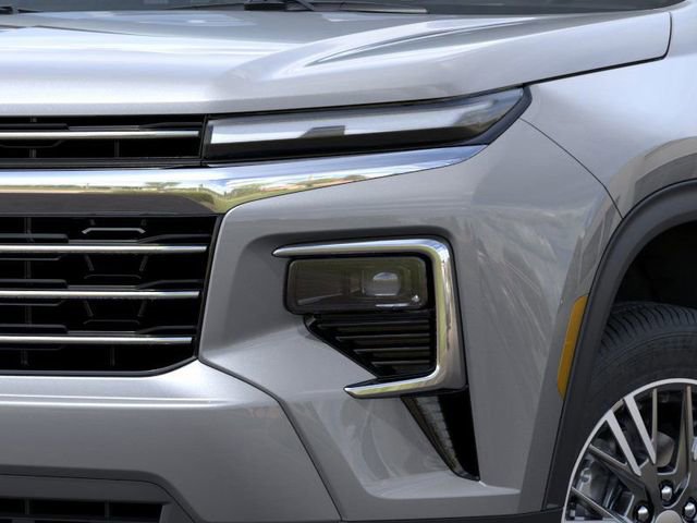 2025 Chevrolet Traverse photo 8