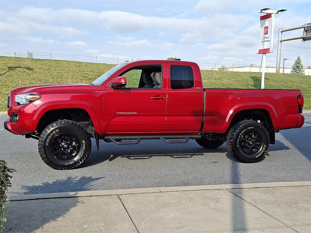 2022 Toyota Tacoma SR5 4x4 Access Cab photo 5