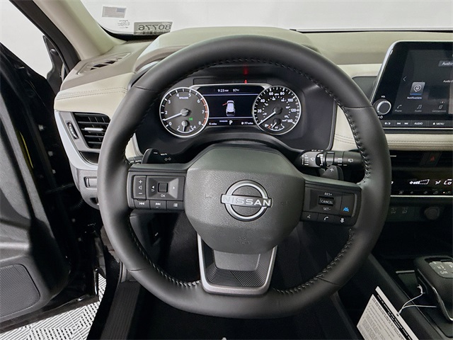 2025 Nissan Rogue SV photo 8
