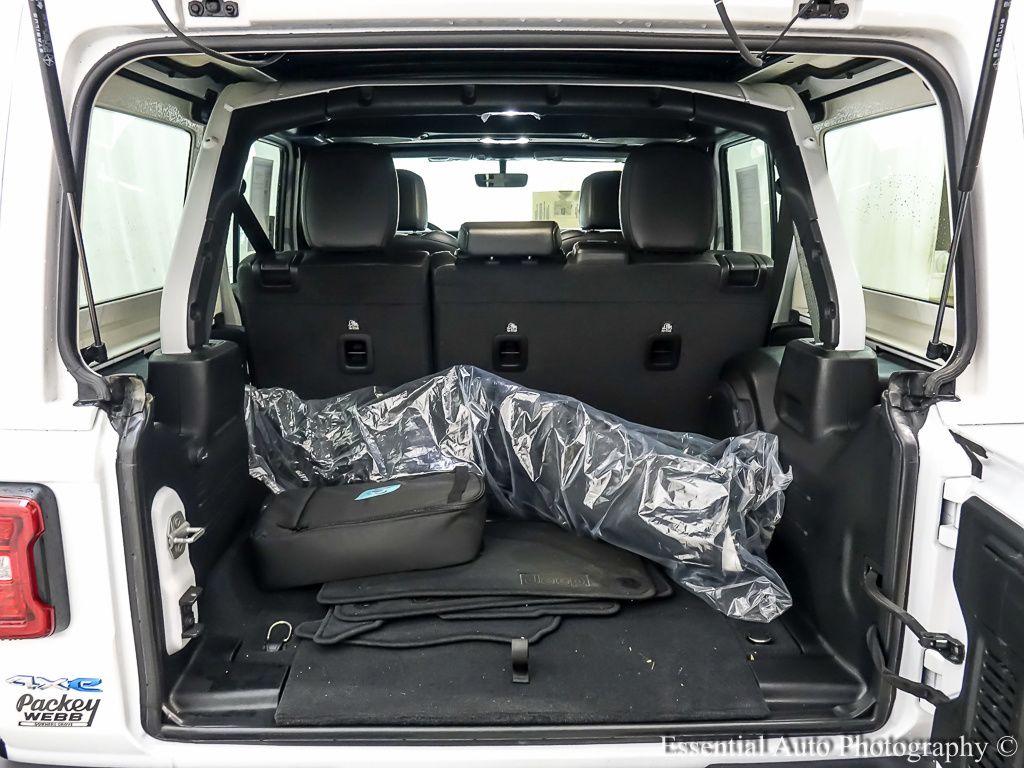 2022 JEEP WRANGLER - Image 21