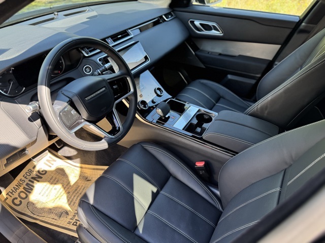 2022 Land Rover Range Rover Velar P250 R-Dynamic S photo 12