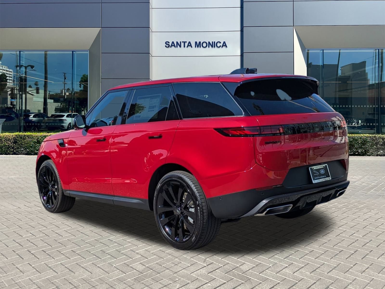 2025 Land Rover Range Rover Sport SE photo 9
