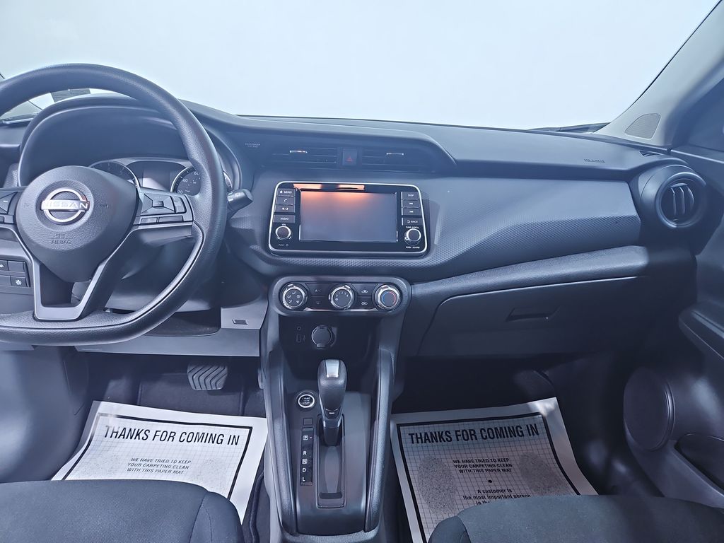 2024 Nissan Kicks S photo 15