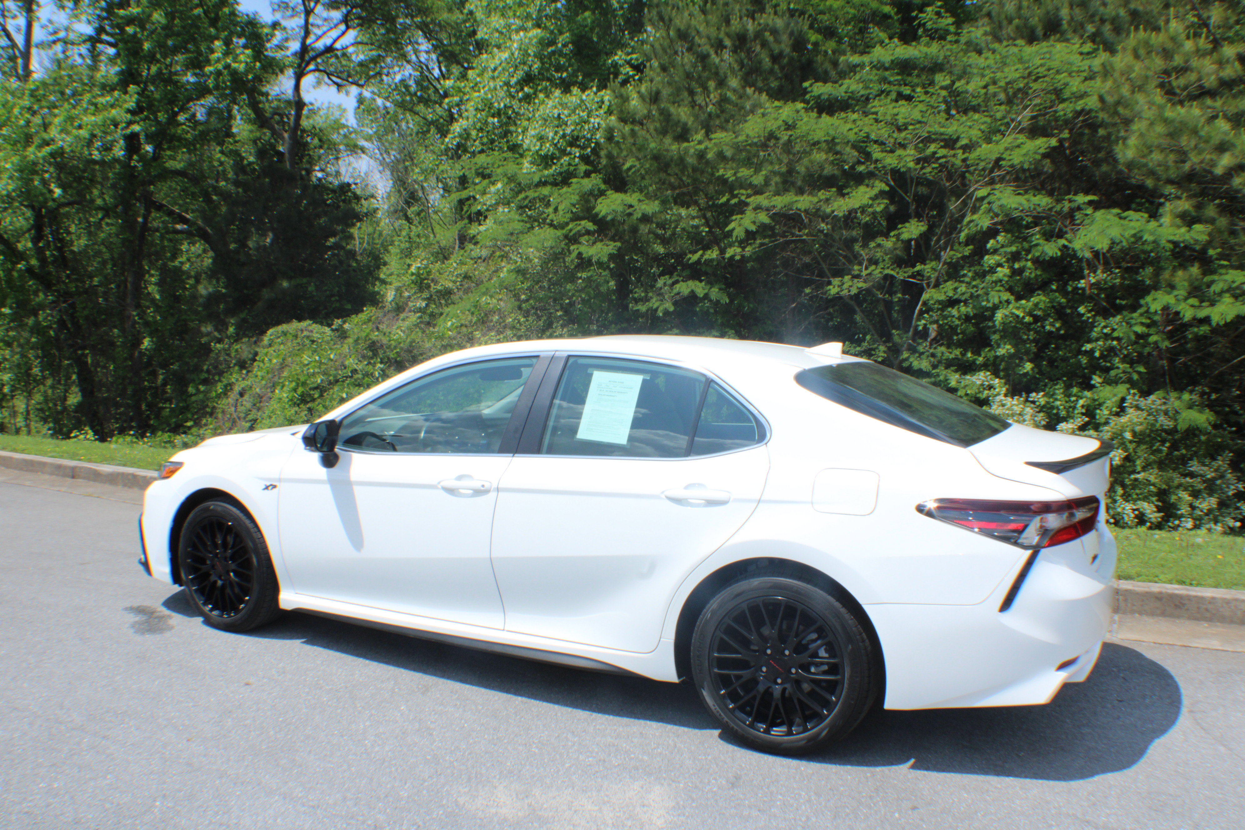 2024 Toyota Camry SE photo 3