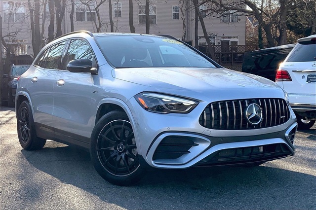 2025 Mercedes-Benz GLA GLA35 AMG's photo