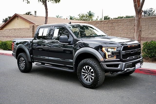 2020 Ford F-150 Raptor photo 5