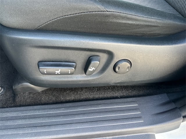 2024 Toyota 4Runner SR5 photo 15