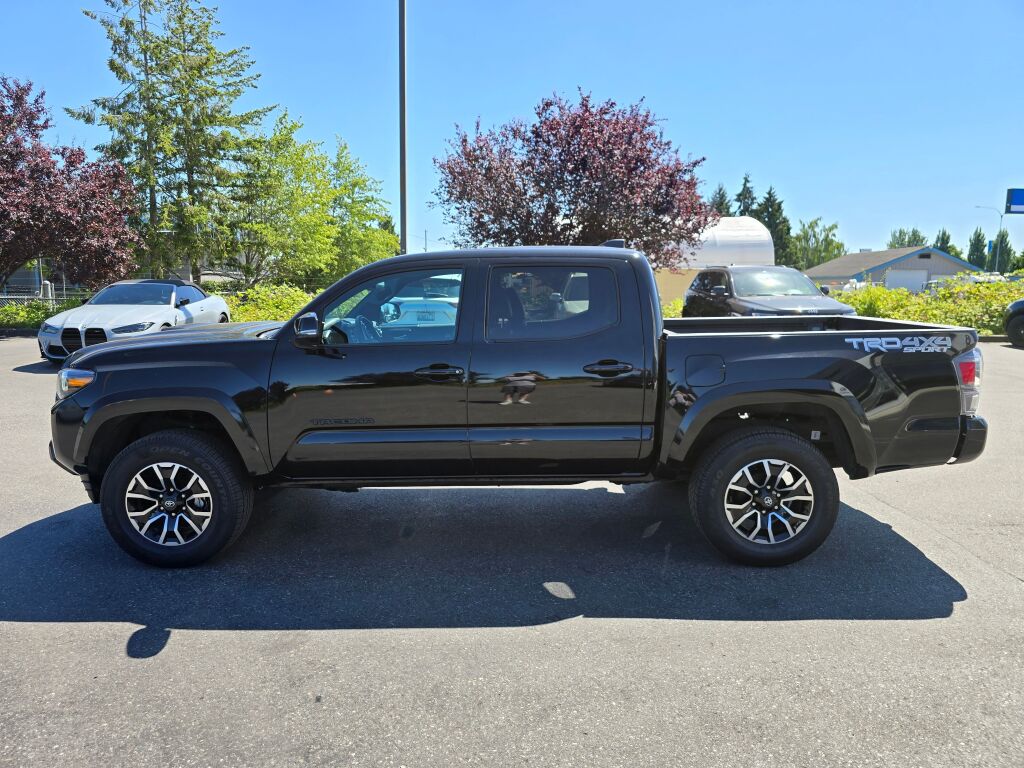 2023 Toyota Tacoma TRD Sport photo 3