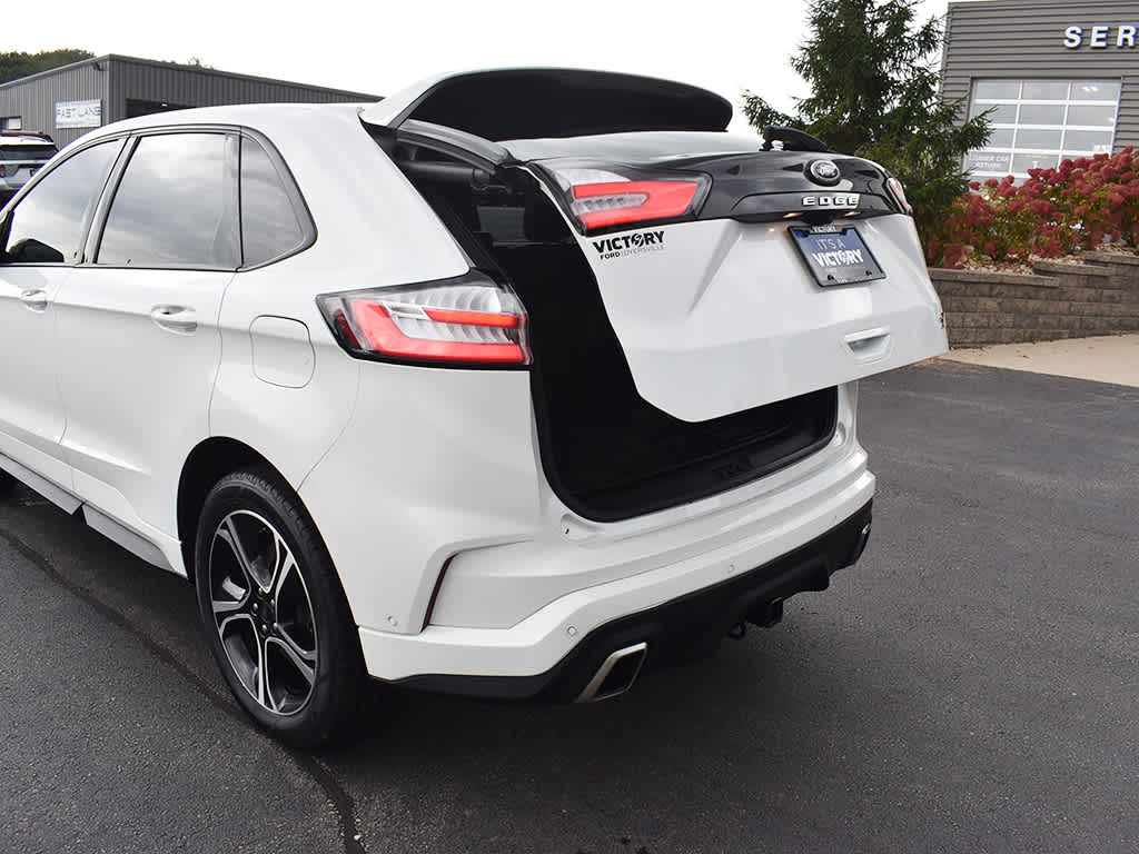 2022 Ford Edge ST photo 26
