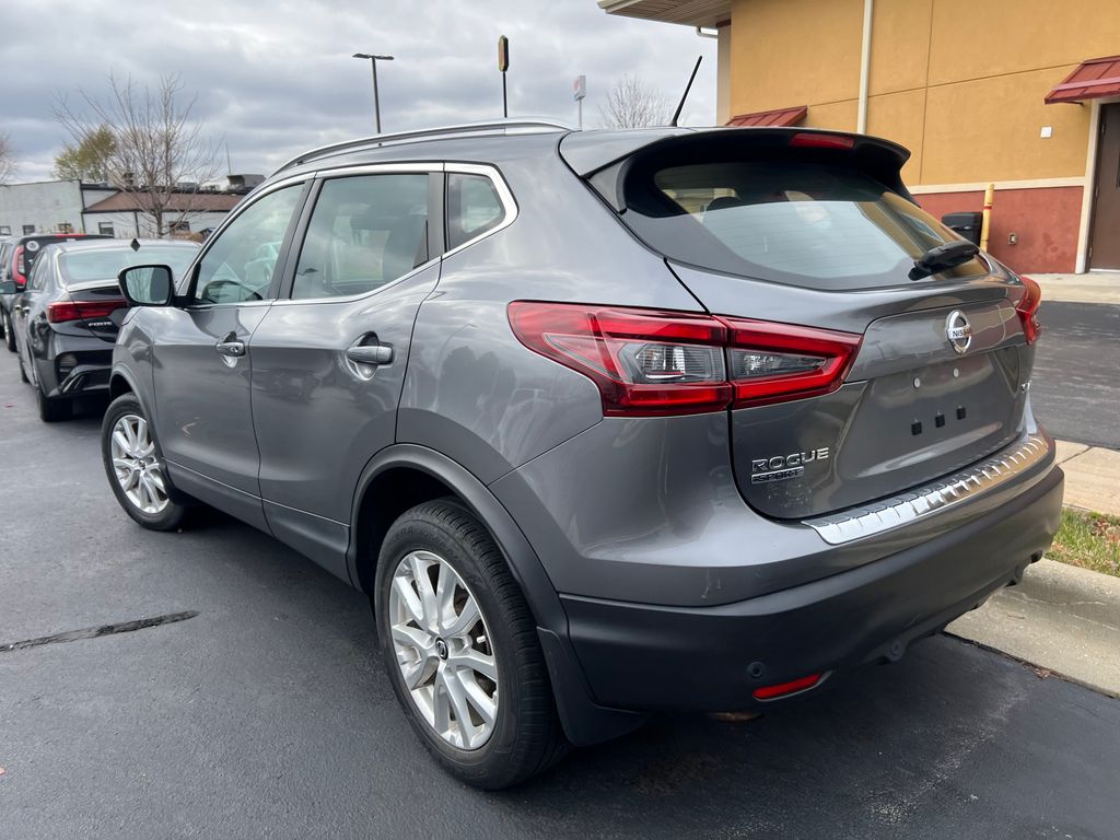 2021 Nissan Rogue Sport SV photo 4