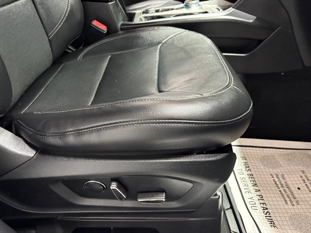 2020 Ford Explorer Limited photo 41