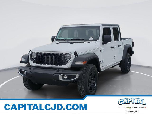 2025 Jeep Gladiator Sport's photo