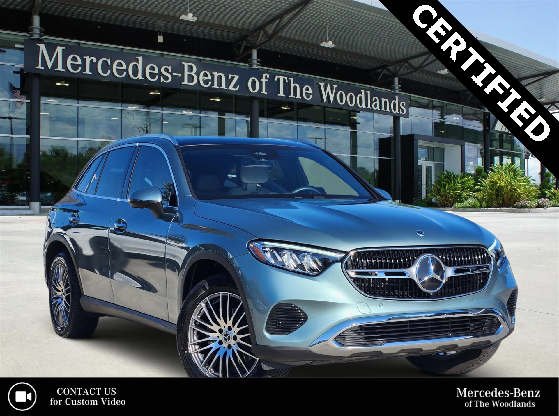 2025 Mercedes-Benz GLC Base's photo