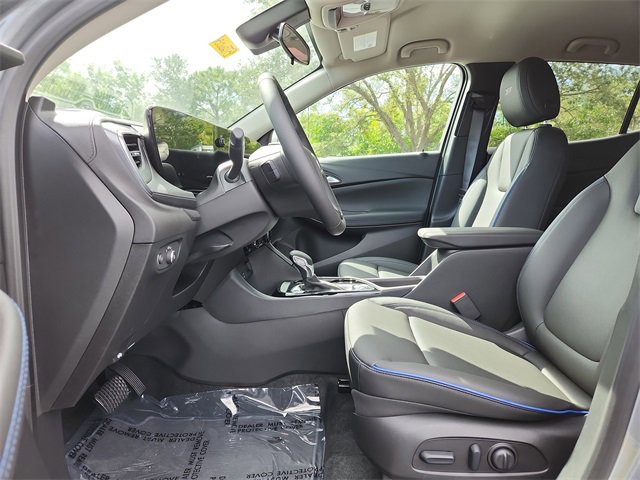 2026 Buick Encore GX Sport Touring photo 15