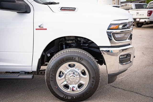 2025 Ram 2500 Tradesman photo 5