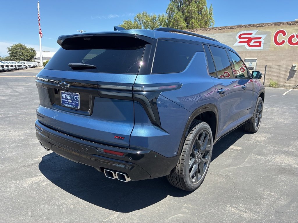 2026 Chevrolet Traverse RS photo 3