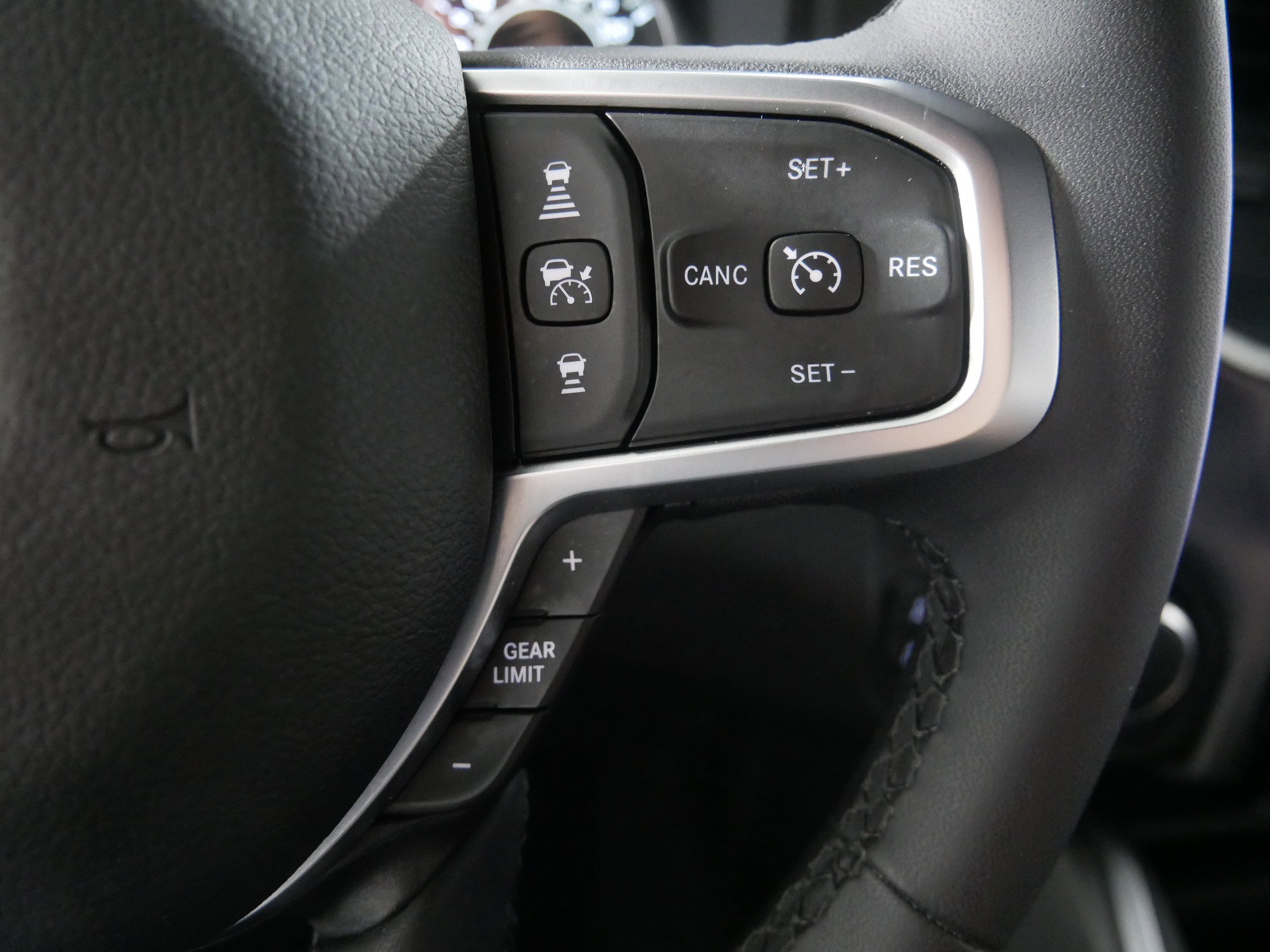 2025 Ram 1500 Big Horn photo 26