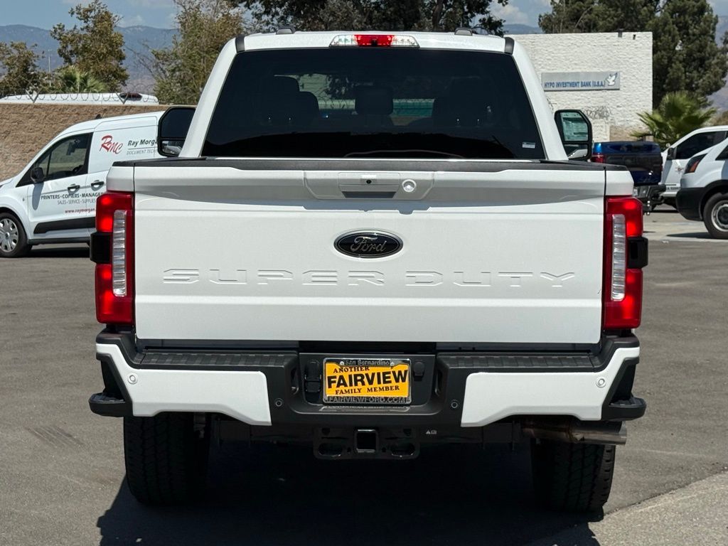 2026 Ford F-250 Lariat photo 4
