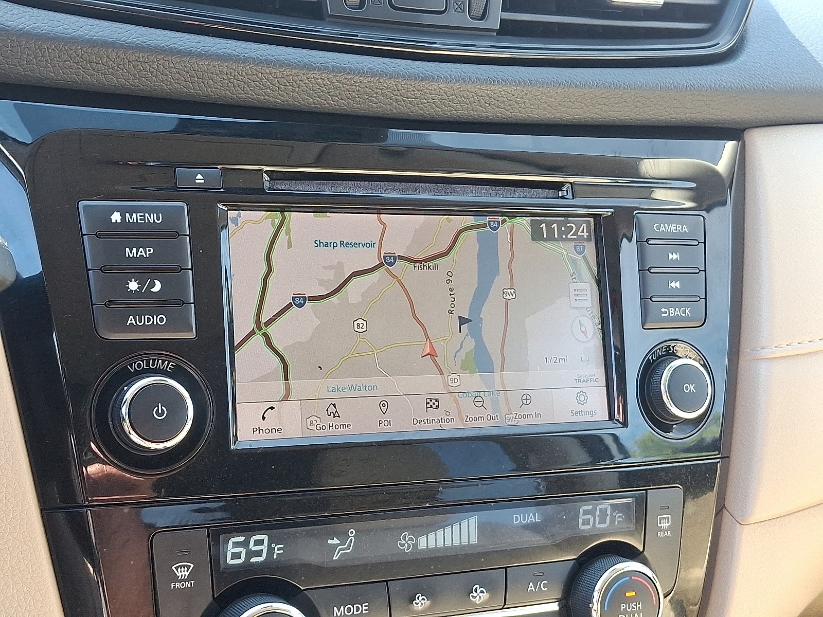 2019 Nissan Rogue SV photo 13