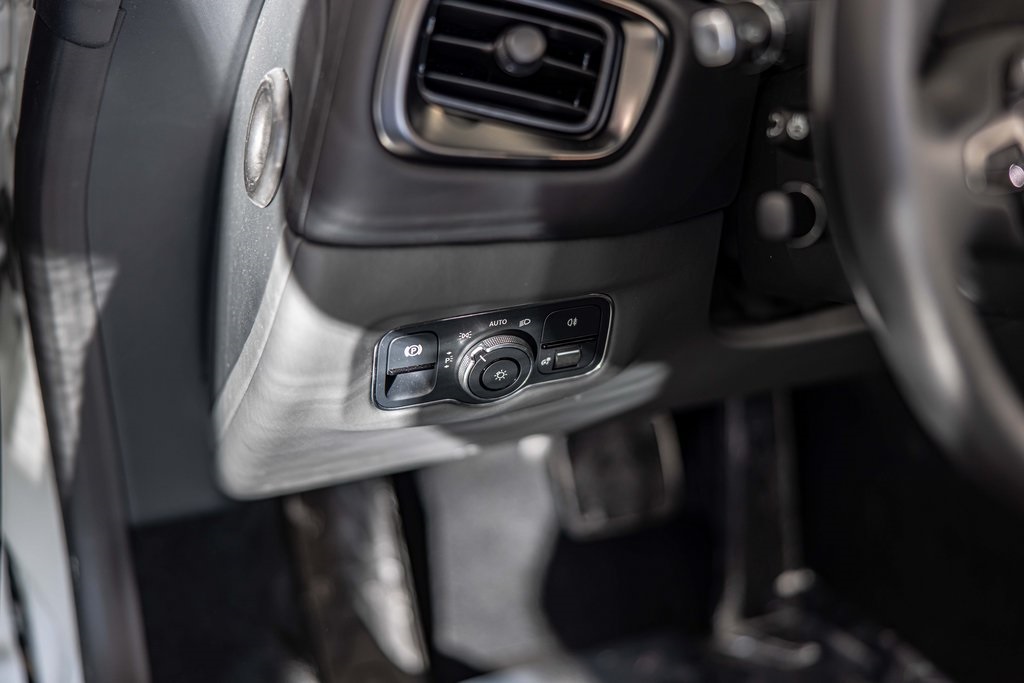 2023 ASTON MARTIN VANTAGE - Image 17