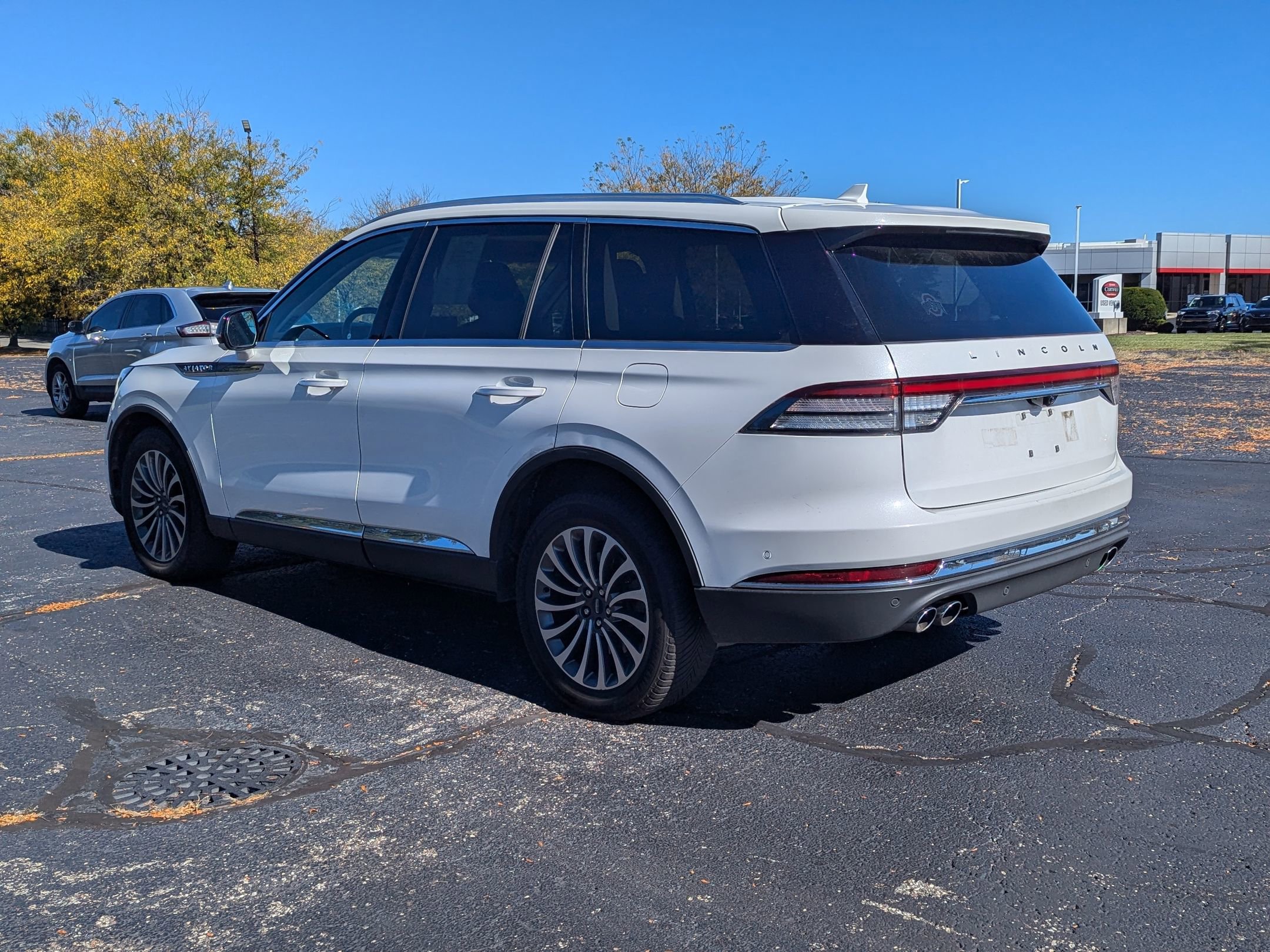 2020 Lincoln Aviator Reserve photo 3