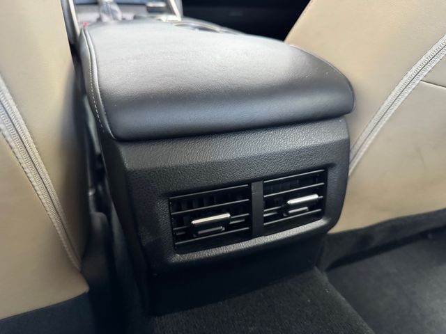 2019 Lexus IS 300 photo 35