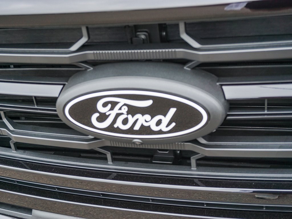 2025 Ford F-150 XLT photo 4