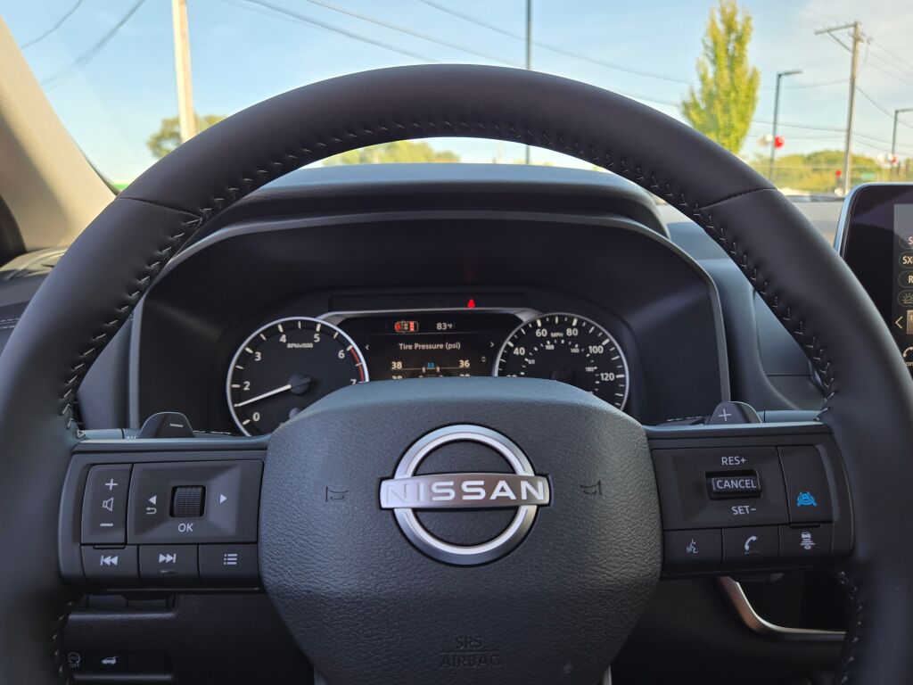 2026 Nissan Rogue SV photo 32