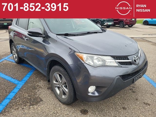 2015 Toyota RAV4 XLE photo 7