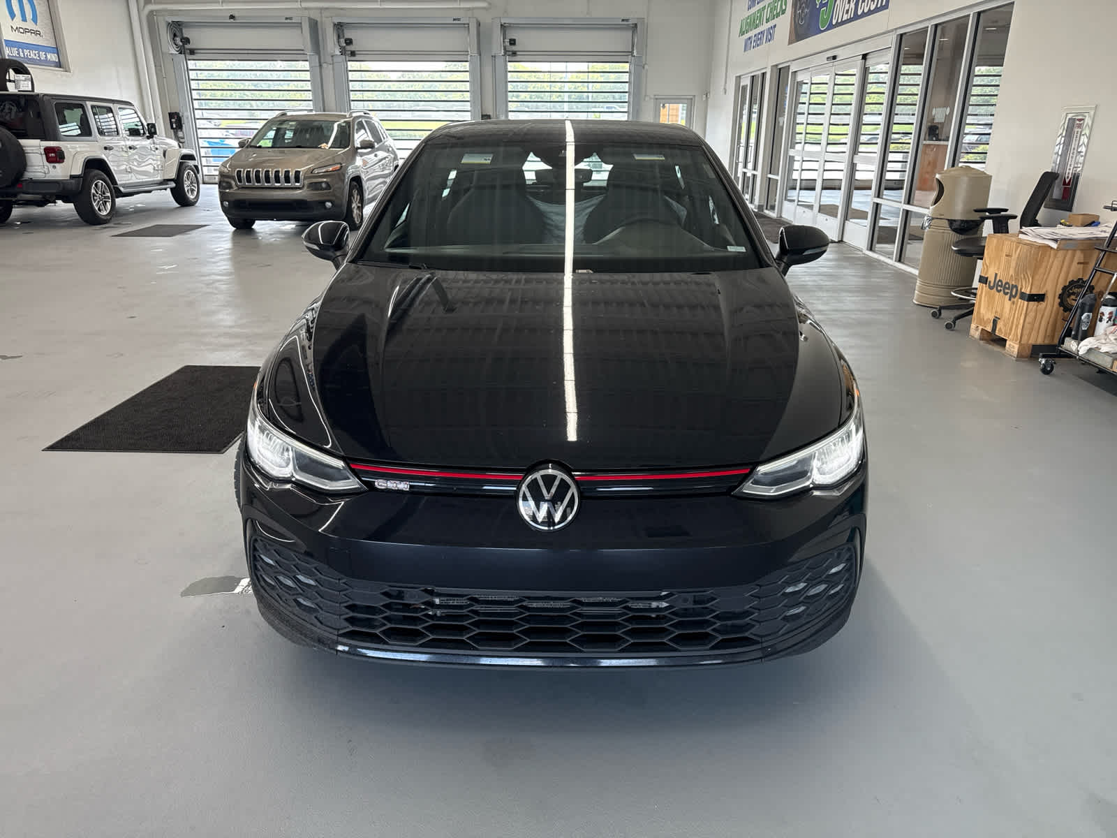 Used 2022 Volkswagen Golf GTI S with VIN WVWG87CD2NW205581 for sale in Kansas City