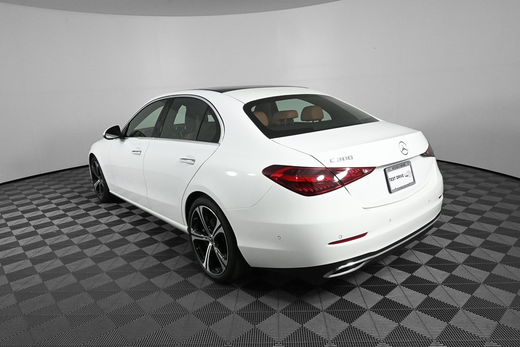 2025 Mercedes Benz C 300 photo 3