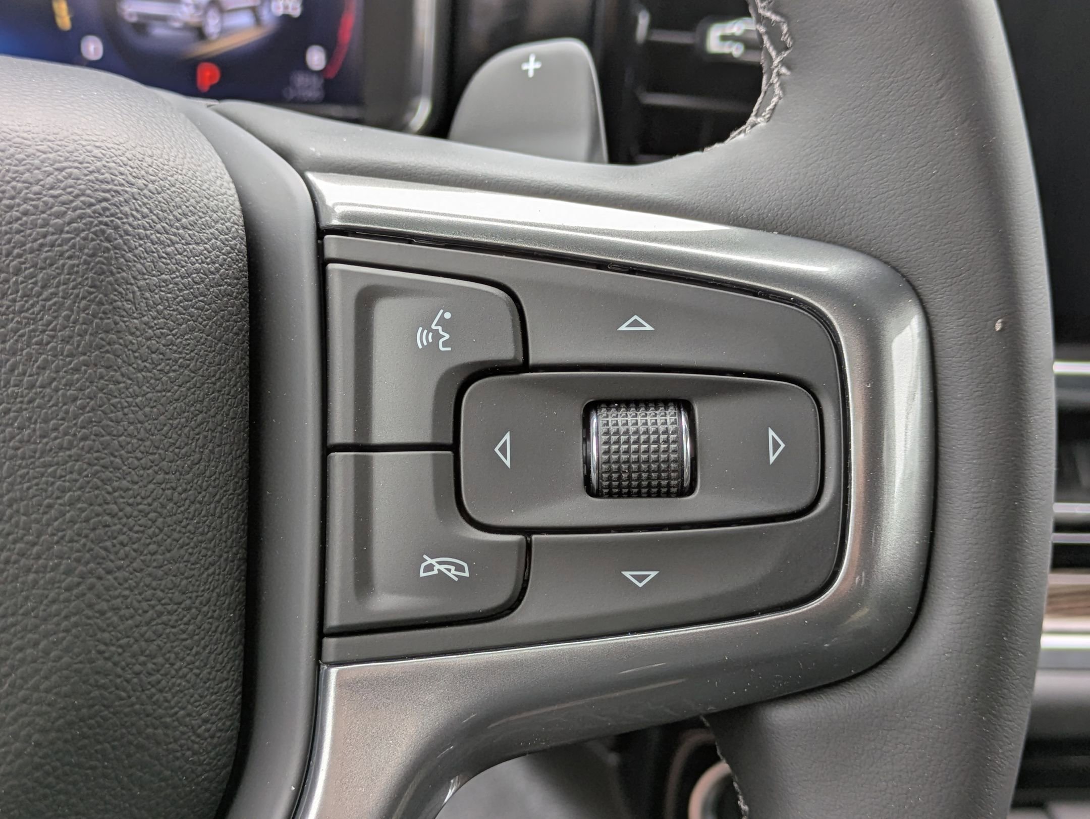 2025 Chevrolet Silverado 1500 RST photo 23