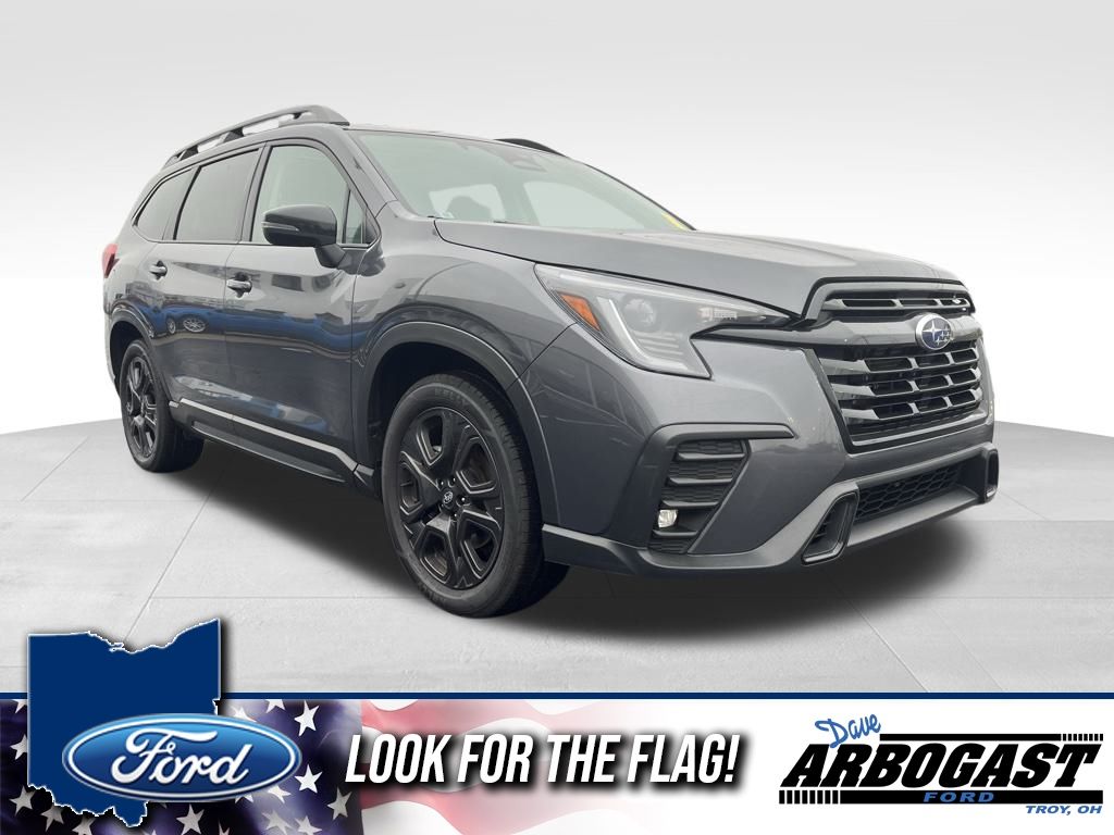 2023 Subaru Ascent Onyx Edition's photo