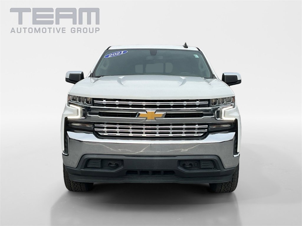 2021 Chevrolet Silverado 1500 LT photo 2