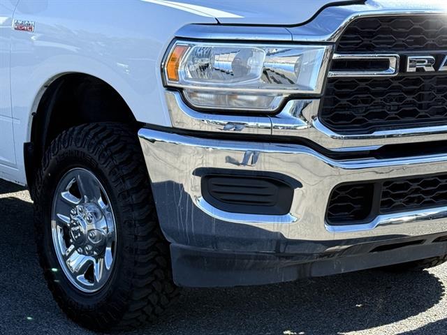 2022 Ram 2500 Tradesman photo 2
