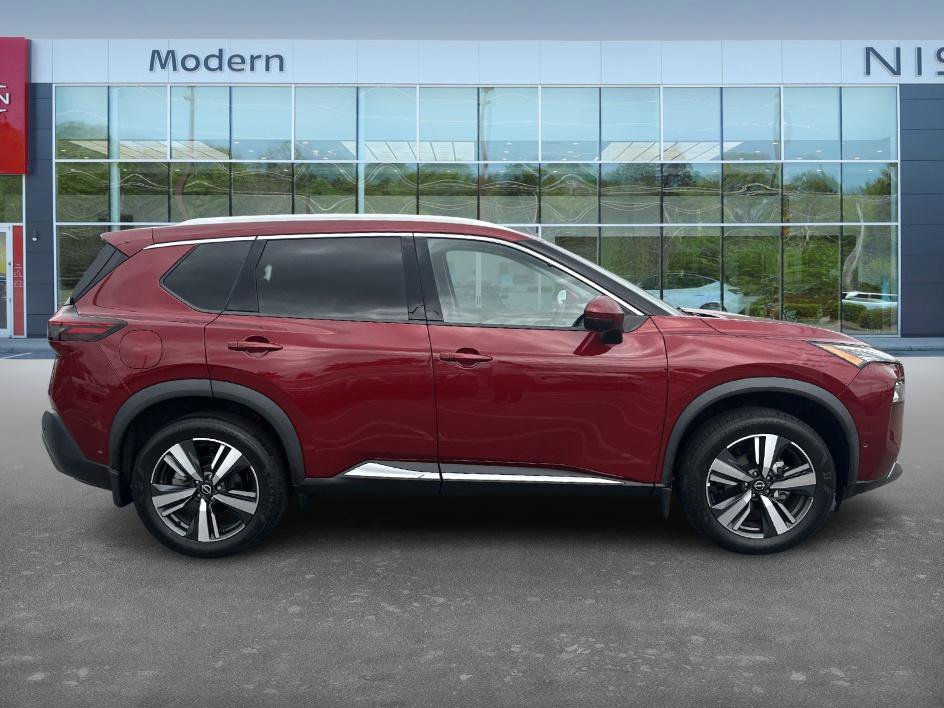 2023 Nissan Rogue SL photo 4
