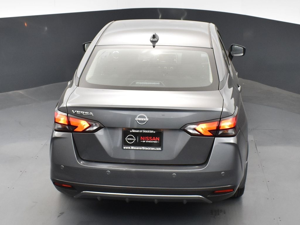 2025 Nissan Versa 1.6 SV photo 46