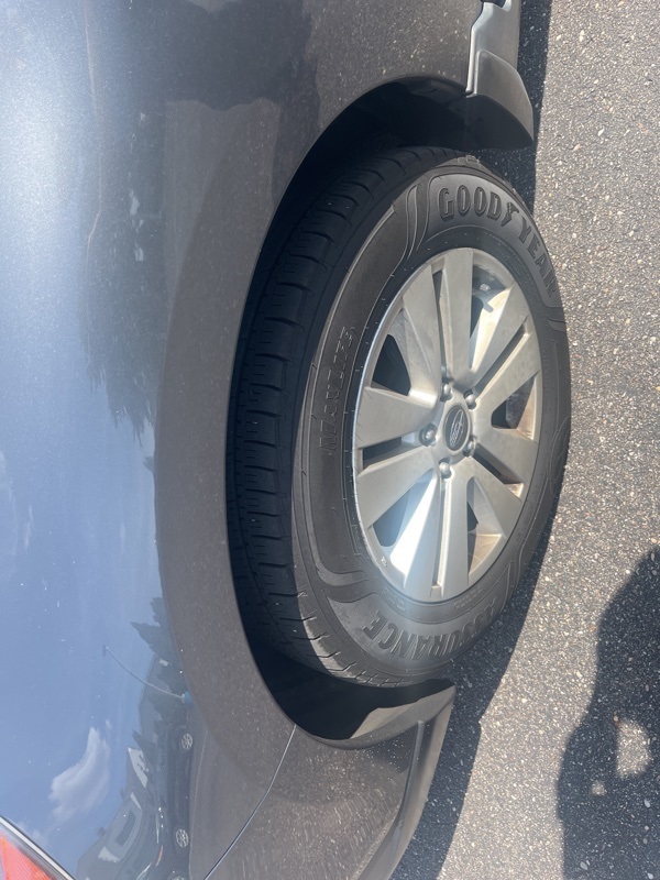 2018 Subaru Outback 2.5i Premium photo 7