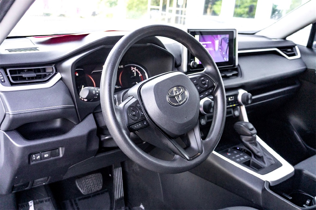 2024 Toyota RAV4 LE photo 14