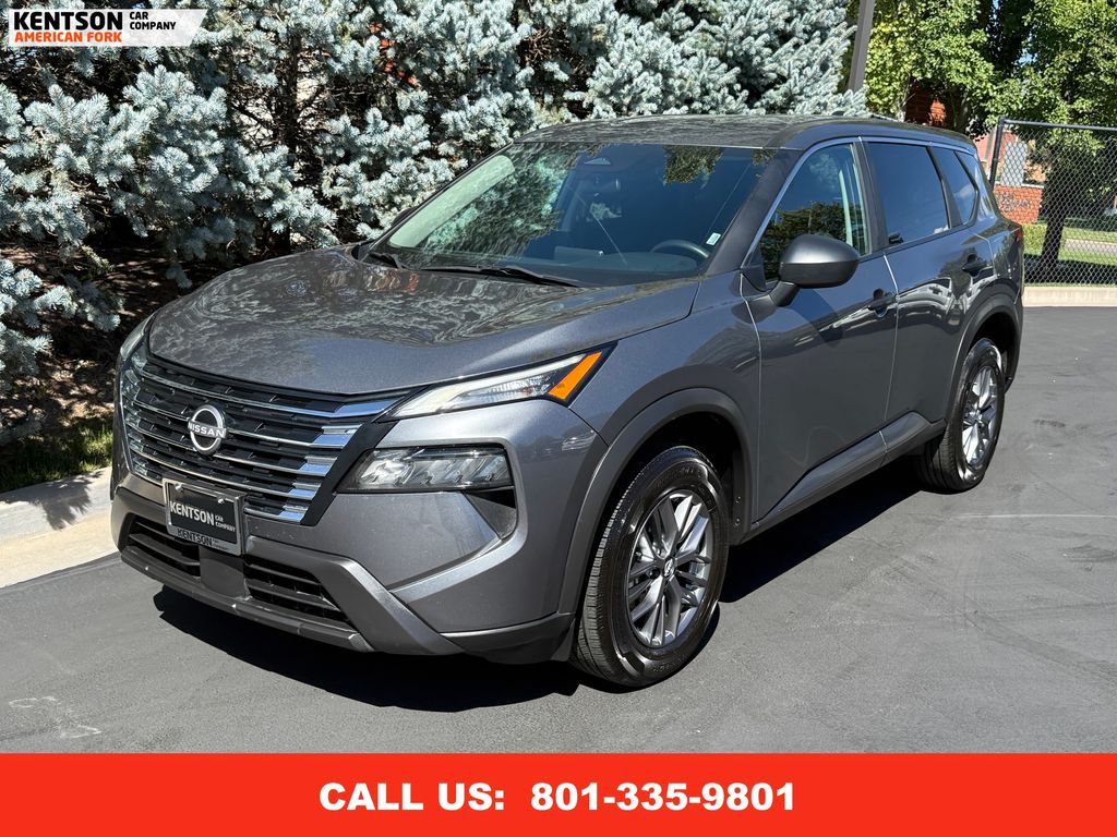 2024 Nissan Rogue S photo 2