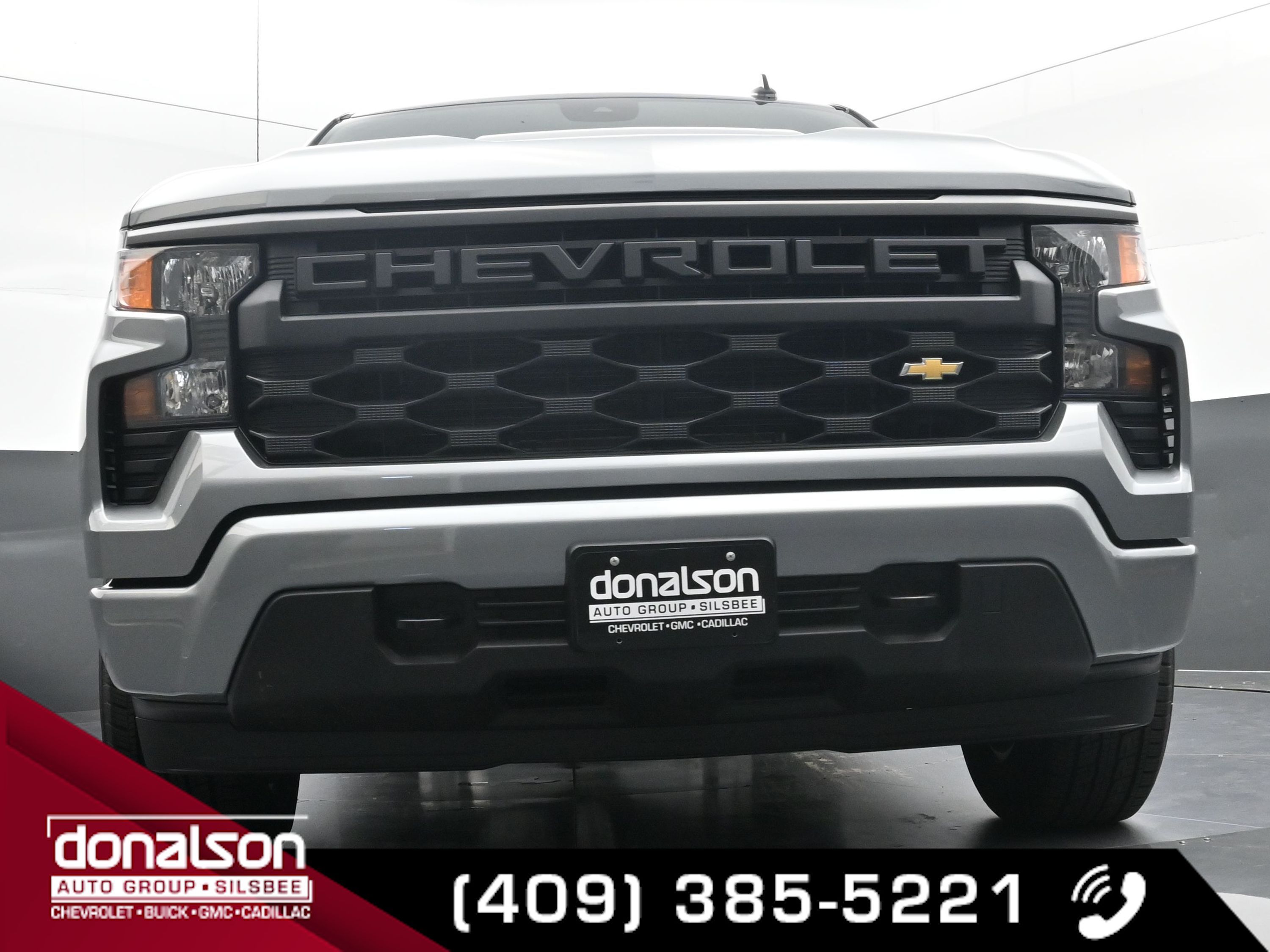 2026 Chevrolet Silverado Custom photo 14