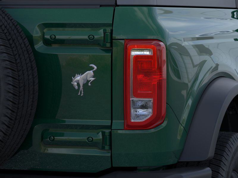 2025 Ford Bronco Base photo 20
