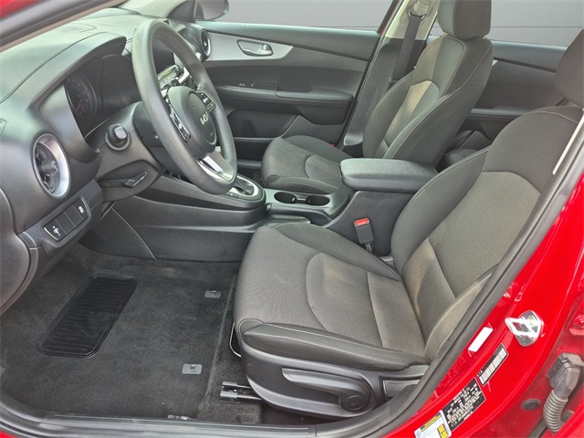 2023 Kia Forte LXS photo 22